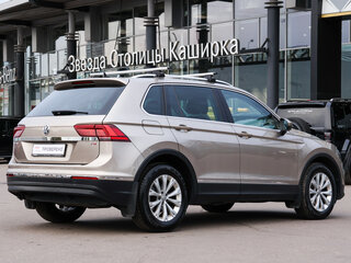 2017 Volkswagen Tiguan II, бежевый, 1878000 рублей, вид 5