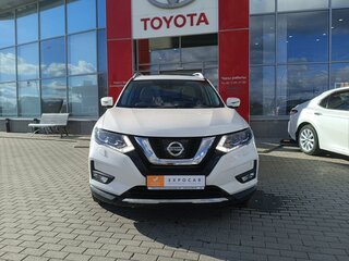 2018 Nissan X-Trail III Рестайлинг, белый, 2408000 рублей, вид 2