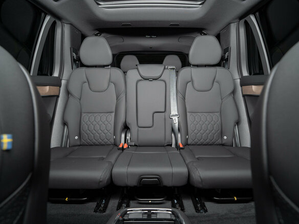 2026 Volvo XC90 B5 II Рестайлинг 2, серый, 10600000 рублей - вид 21
