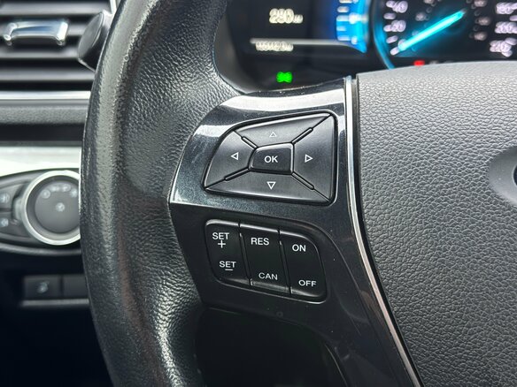2017 Ford Explorer V Рестайлинг, чёрный, 2200000 рублей - вид 14