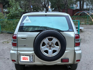 2002 Toyota RAV4 II (XA20), бежевый, 650000 рублей, вид 5