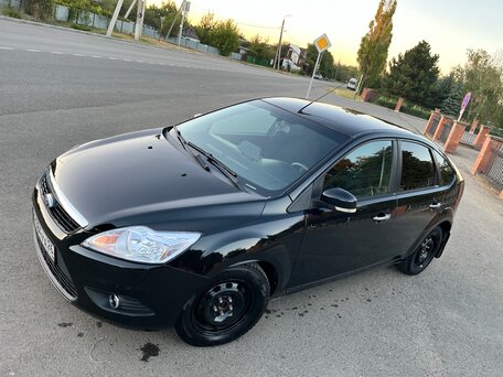 2011 Ford Focus II Рестайлинг, чёрный, 515000 рублей, вид 1
