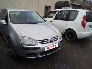 2011 Skoda Roomster I Рестайлинг, белый, 750000 рублей, вид 3