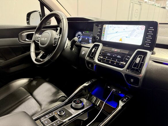 2022 Kia Sorento IV, серый - вид 19