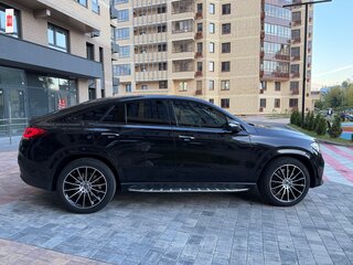 2021 Mercedes-Benz GLE Coupe 350 d II (C167), чёрный, 8500000 рублей, вид 3