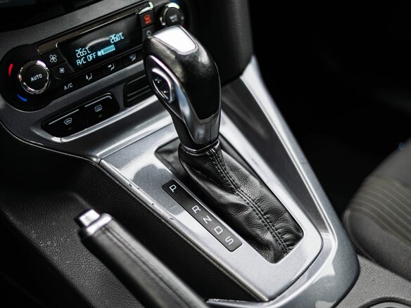 2014 Ford Focus III, синий, 759000 рублей - вид 7