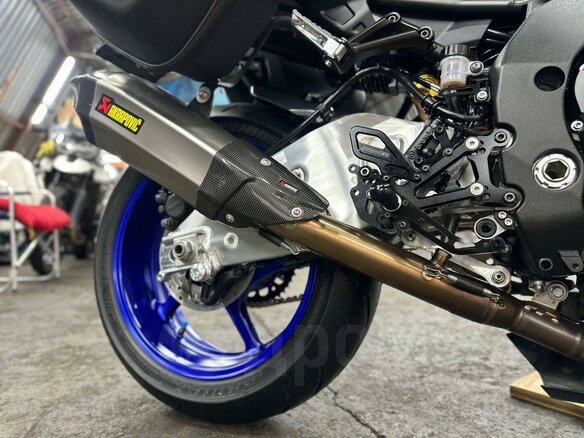 2017 Yamaha MT-10SP, серебристый, 1470000 рублей - вид 23