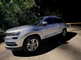 2021 Skoda Karoq I, серебристый, 2300000 рублей, вид 2