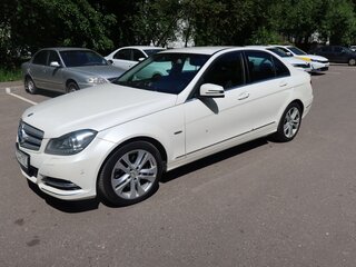 2011 Mercedes-Benz C-Класс 300 III (W204) Рестайлинг, белый, 1550000 рублей, вид 1