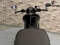 2022 Yamaha XSR900, чёрный - вид 8