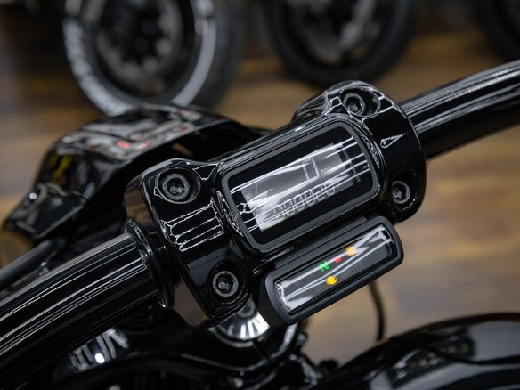 2026 Harley-Davidson Breakout, чёрный, 3290000 рублей - вид 16