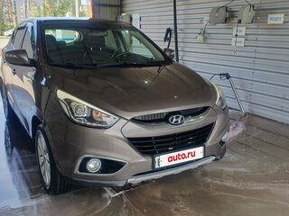 2014 Hyundai ix35 I Рестайлинг, коричневый, 1600000 рублей, вид 3