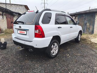 2009 Kia Sportage II Рестайлинг, белый, 660000 рублей, вид 1