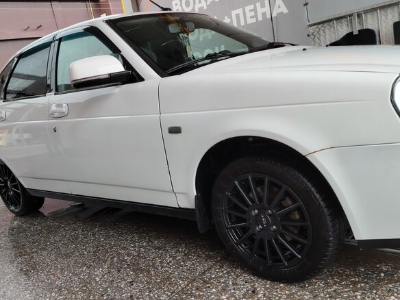 2012 Lada (ВАЗ) Priora I, белый, 350000 рублей - вид 4