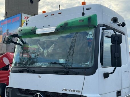 2006 Mercedes-Benz Actros, белый, 6500000 рублей, вид 4