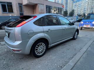 2009 Ford Focus II Рестайлинг, серебристый, 570000 рублей, вид 5