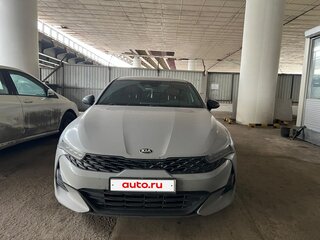 2020 Kia K5 III, серый, 2000000 рублей, вид 1