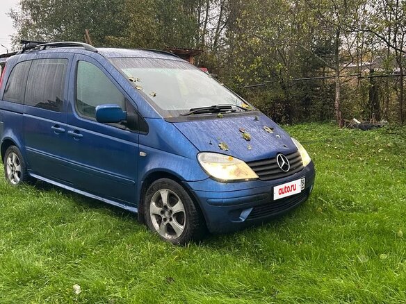 2002 Mercedes-Benz Vaneo, синий, 300000 рублей - вид 1