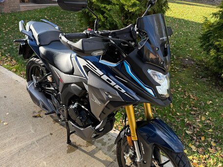 2024 Honda CB 200X, синий, 310000 рублей, вид 4