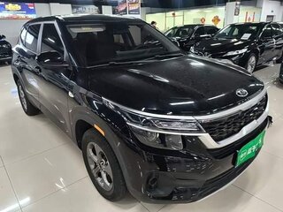 2020 Kia KX3, чёрный, 1340000 рублей, вид 3