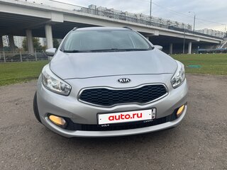 2014 Kia Ceed II, серебристый, 1360000 рублей, вид 2