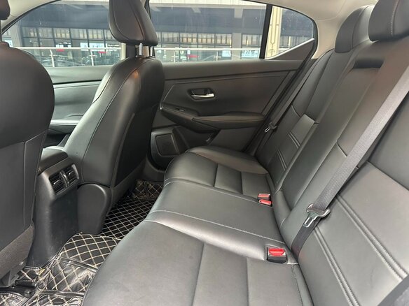 2022 Nissan Sylphy IV (B18), серый, 1411000 рублей - вид 10