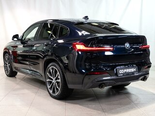 2021 BMW X4 30d II (G02), чёрный, 5700000 рублей, вид 2
