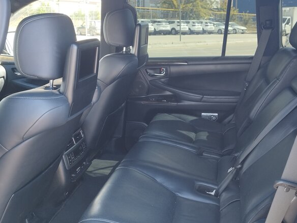 2015 Lexus LX 570 III Рестайлинг, чёрный, 5700000 рублей - вид 7