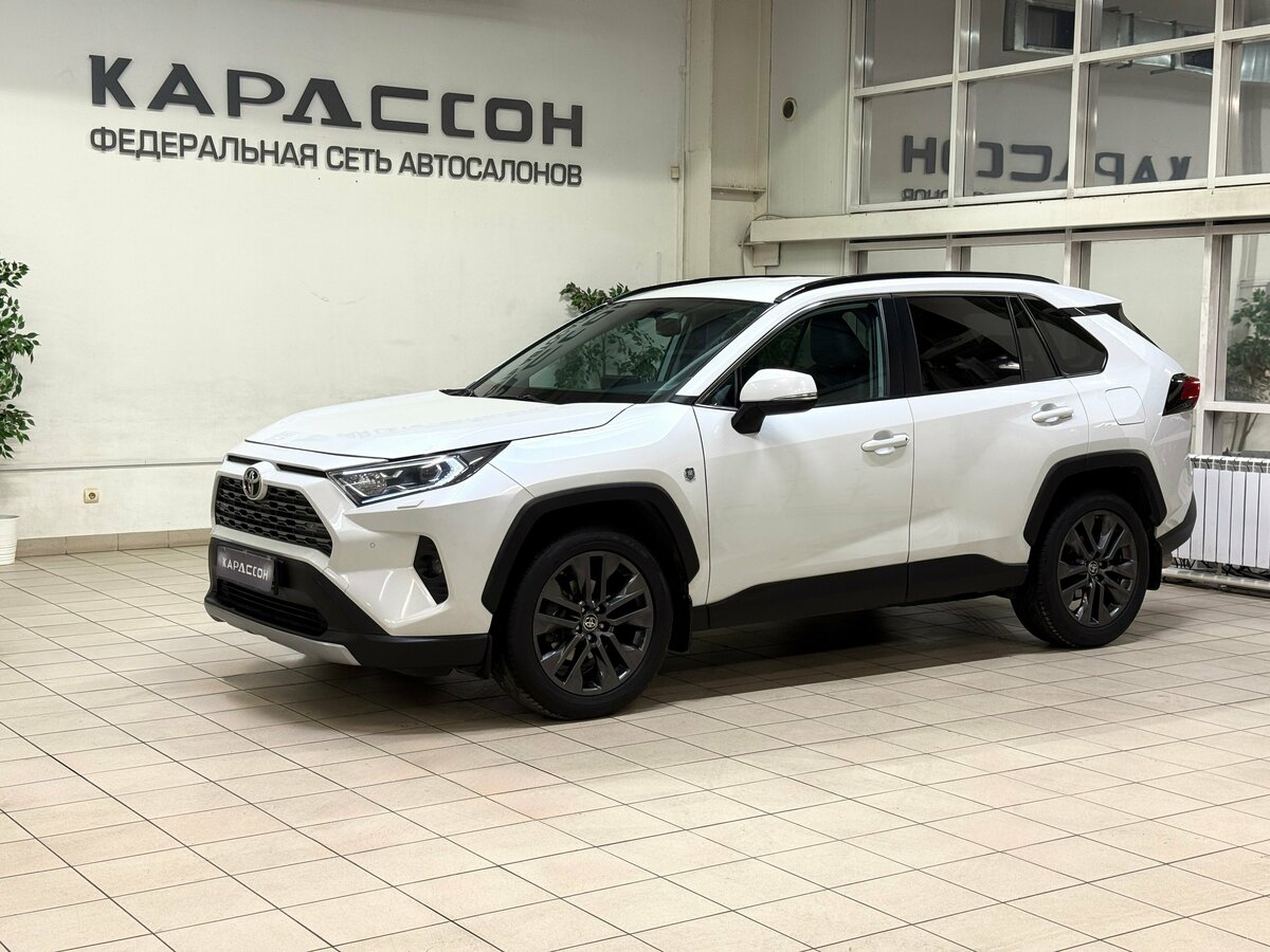 Открыть фотографии: Toyota RAV4 V (XA50)
