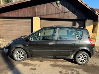 2006 Renault Scenic Grand II Рестайлинг, чёрный, 390000 рублей, вид 3