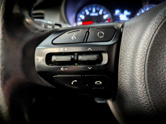 2018 Kia Rio X-Line IV, синий, 1535000 рублей - вид 26