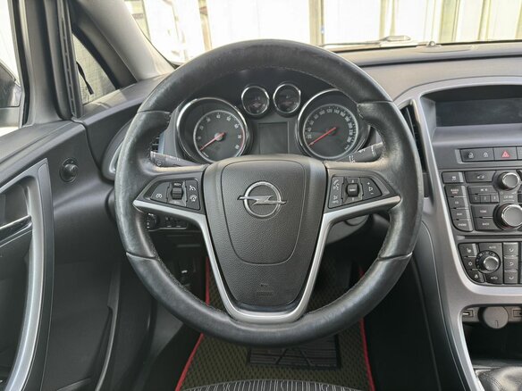 2013 Opel Astra J Рестайлинг, коричневый - вид 9