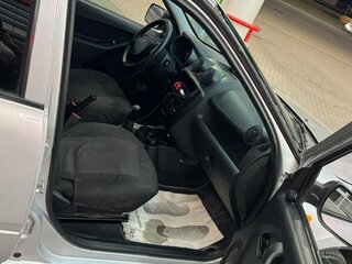 2013 Lada (ВАЗ) Granta I, серебристый, 370000 рублей, вид 4