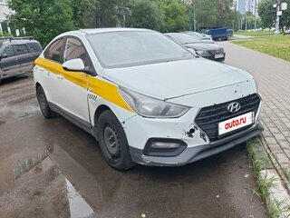 2018 Hyundai Solaris II, белый, 600000 рублей, вид 2