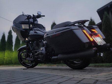 2024 Harley-Davidson Road Glide, чёрный, 2450000 рублей, вид 4