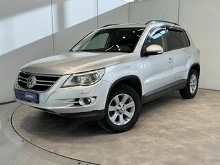 2010 Volkswagen Tiguan I, серебристый, 1060000 рублей, вид 1