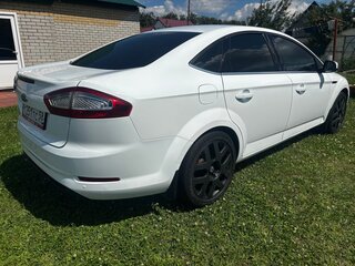2013 Ford Mondeo IV Рестайлинг, белый, 895000 рублей, вид 4
