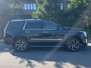 2019 Cadillac Escalade IV, чёрный, 6200000 рублей, вид 2
