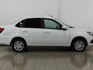 2023 Lada (ВАЗ) Granta I Рестайлинг, белый, 830000 рублей, вид 5