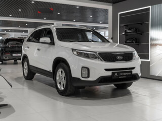 2015 Kia Sorento II Рестайлинг, белый, 1395000 рублей, вид 2