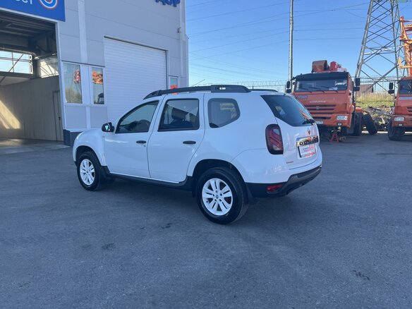 2016 Renault Duster I Рестайлинг, белый, 849000 рублей - вид 6