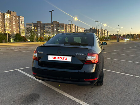 2019 Skoda Octavia III (A7) Рестайлинг, чёрный, 1950000 рублей, вид 4