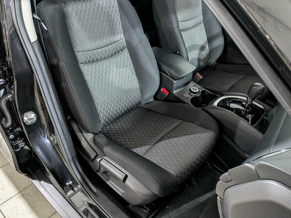 2018 Nissan X-Trail III Рестайлинг, чёрный, 2150000 рублей - вид 21