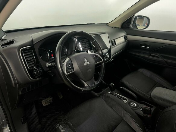 2014 Mitsubishi Outlander III Рестайлинг, серый, 1550000 рублей - вид 11