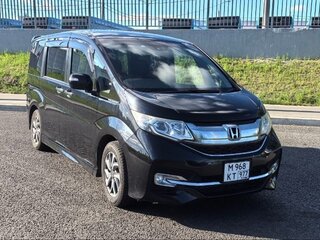 2016 Honda Stepwgn Spada V, чёрный, 1690000 рублей, вид 1
