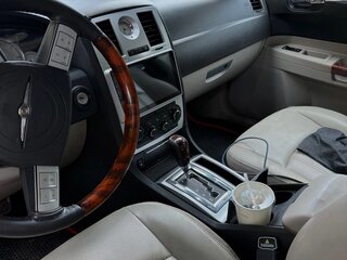 2006 Chrysler 300C I, чёрный, 900000 рублей, вид 4