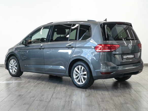 2019 Volkswagen Touran II, серый, 1819000 рублей - вид 1