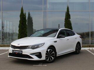 2019 Kia Optima IV Рестайлинг, белый, 1940000 рублей, вид 1