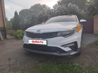2019 Kia Optima IV Рестайлинг, белый, 1220000 рублей, вид 1