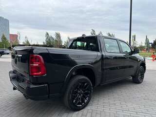 2026 Ram 1500 Crew Cab eTorque V Рестайлинг, чёрный, 11049000 рублей, вид 4